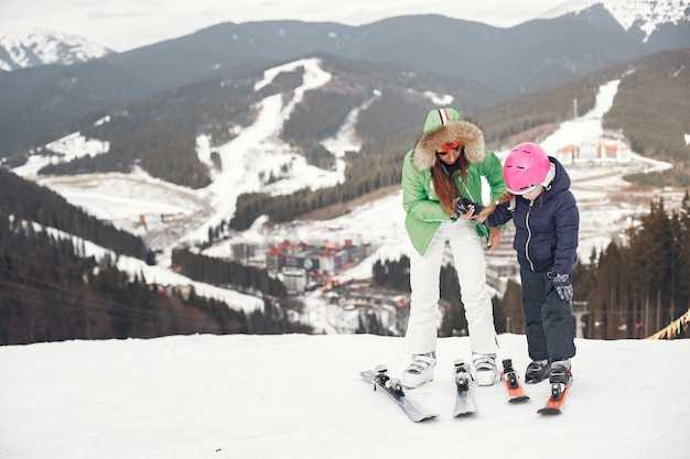 16 Best Family Ski Resorts in the U.S. – All-Inclusive Hotels & Affordable Lift Tickets