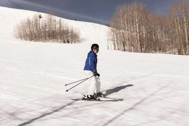 Off-Snow Mobility Drills: Ankle, Hip, Core, and Balance for Beginners