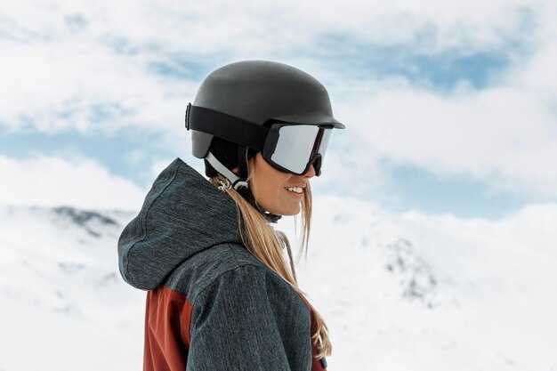 Tip 3 – Ensuring a reliable fit with liners, hats, balaclavas, and goggles