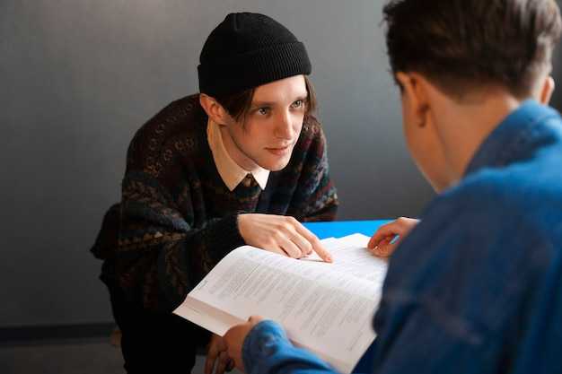 Petty crime distribution by district and time of day