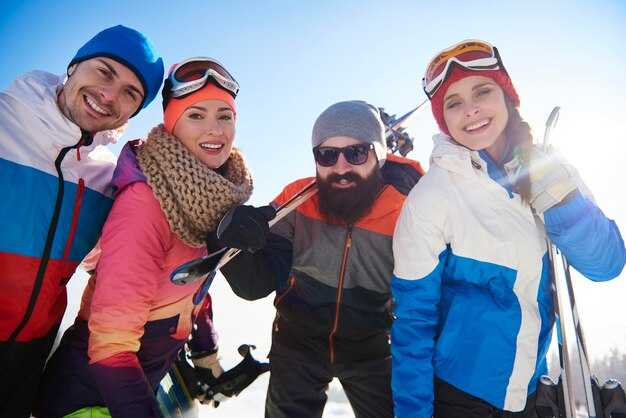 Mastering the Slopes – Unveiling the Secrets of a Winning Ski Race Team