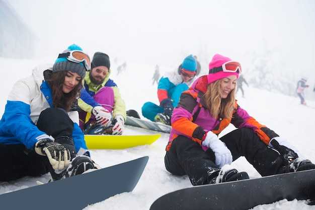 Jargon vs Slang: Differences and Practical Usage on the Mountain